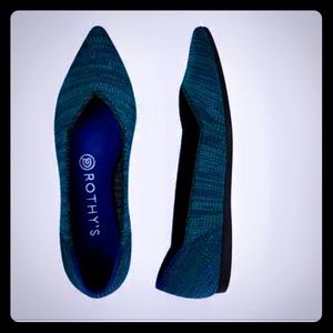 Rothy’s pointed shoes
